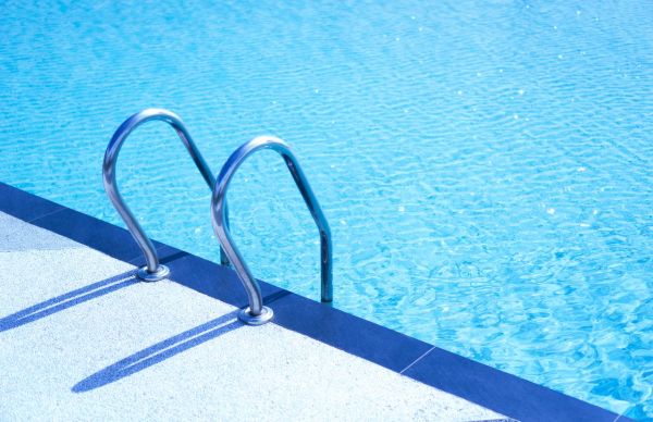 Top 3 des sociétés incontournables pour fuites de piscine dans les landes